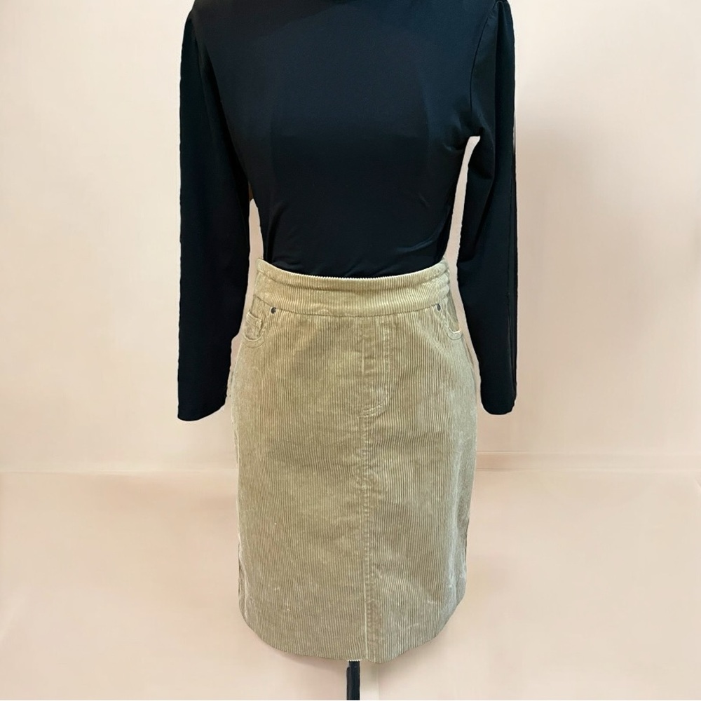 S.C. & CO. Corduroy pencil skirt tan size 8